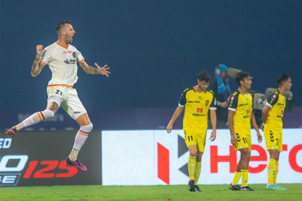 Latest Sports News Sports Updates Cricket Football Tennis Hockey Live Cove