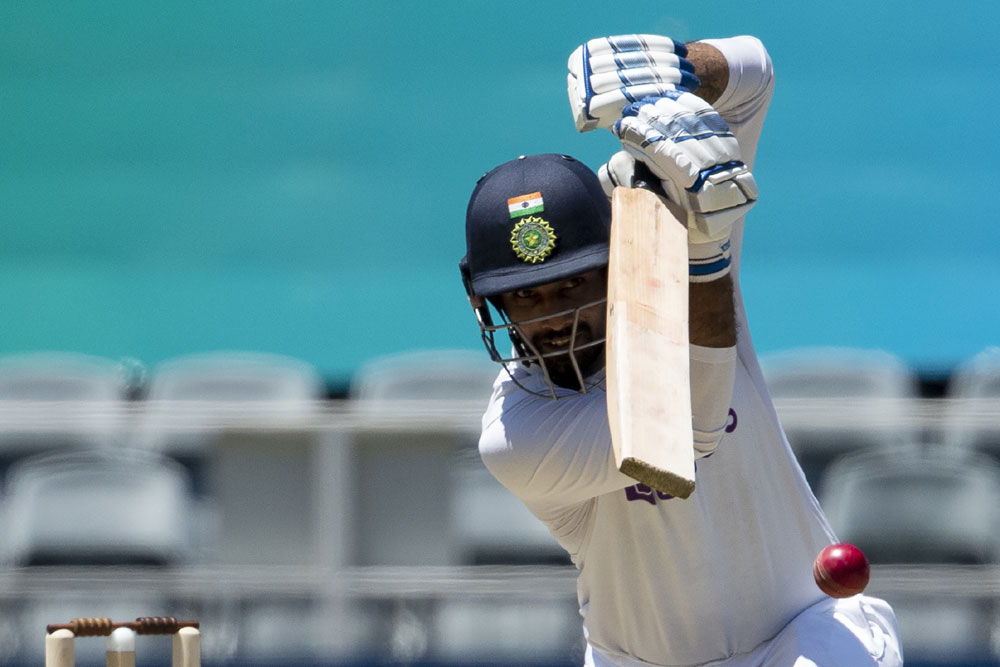 Dravid and Rahane serve up an old-fashioned show