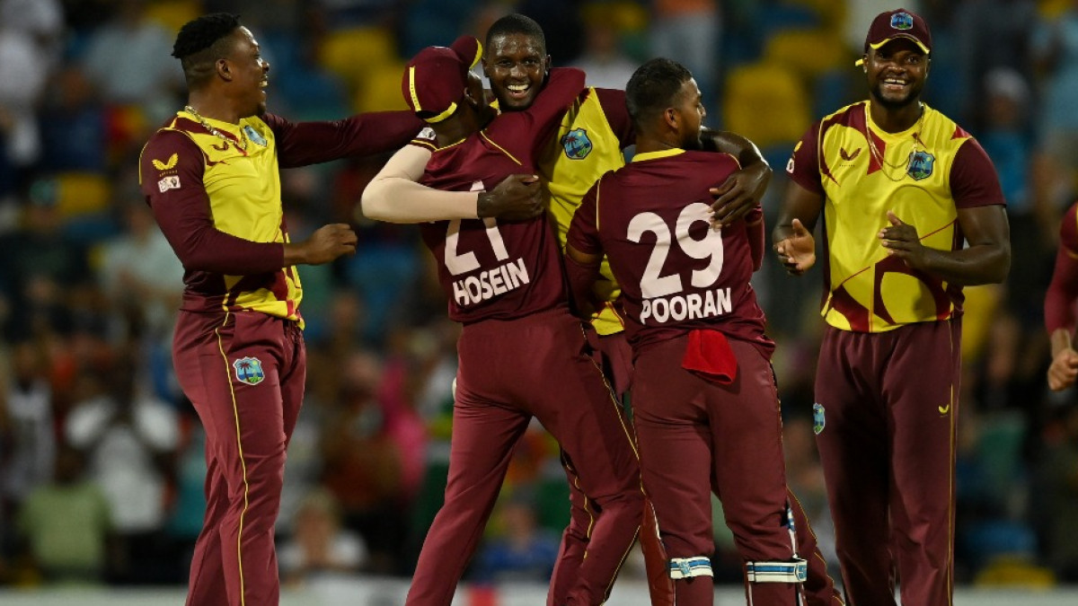 WI Vs ENG Jason Holder Takes Four Wickets In Four Balls To Clinch T20I