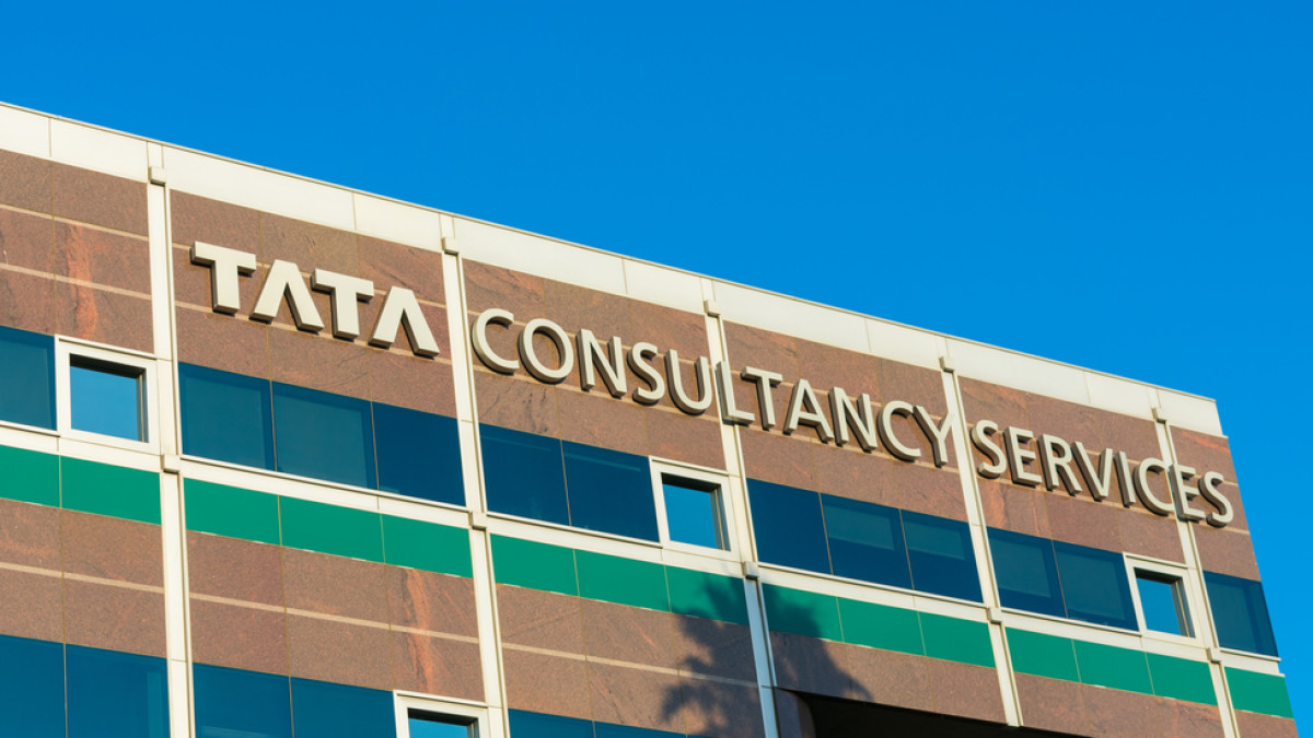 After TCS Quarterly Results Report Decline In Staff, Company To Hire