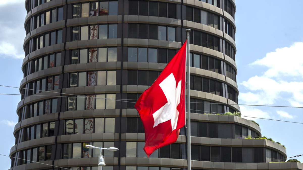 Crypto Fears Coming True, Says Bank For International Settlements; Bitcoin Rises Crypto Fears Coming True, Says Bank For International Settlements; Bitcoin Rises