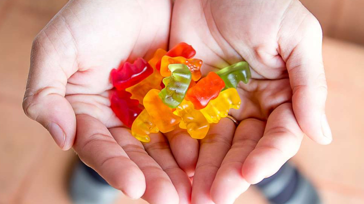 Gummy Bear Baby to eat