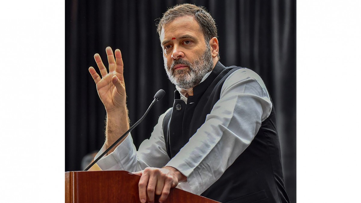 Rahul Gandhi Targets PM Modi, Says His Phone Is Being Tapped - Vimarsana News