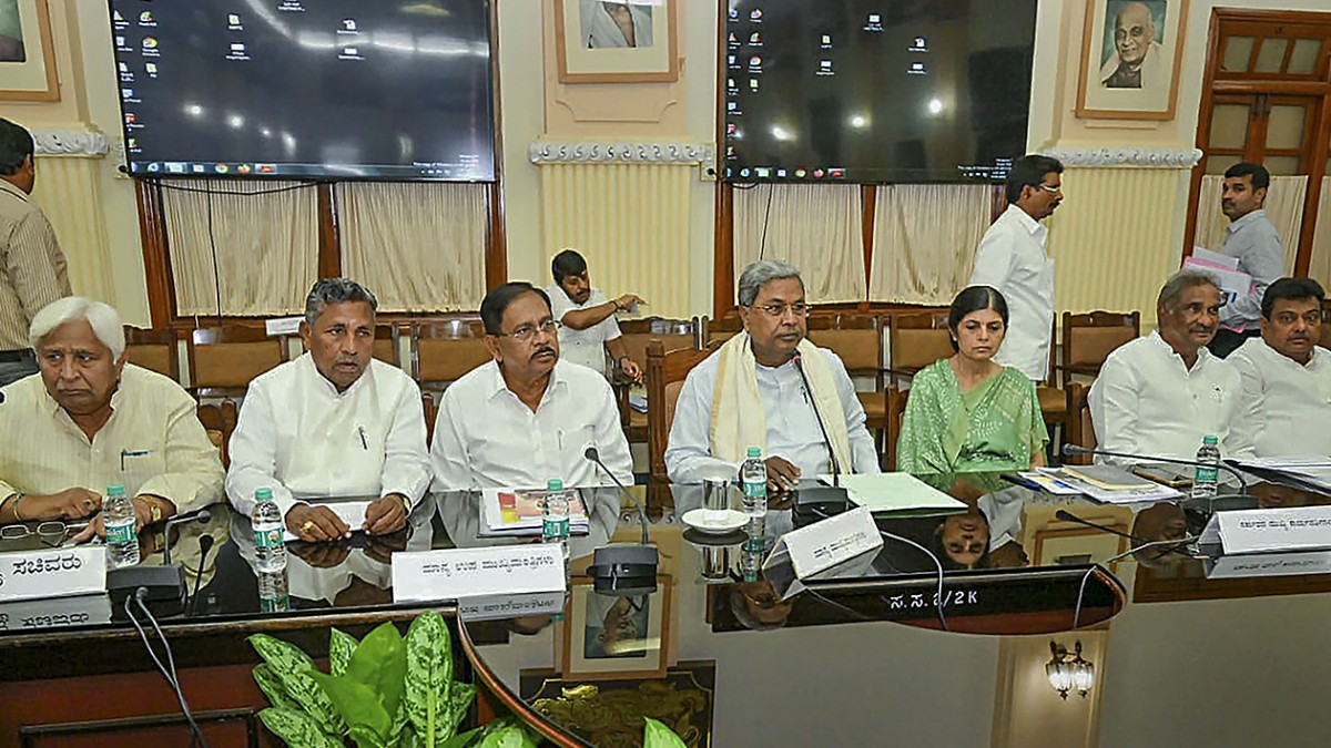 Karnataka Cabinet's Final Decision On Five Poll Guarantees Today - Vimarsana News