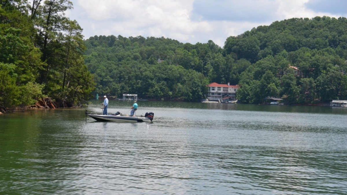 Another death at Lake Lanier 23yearold dies after falling into largest lake