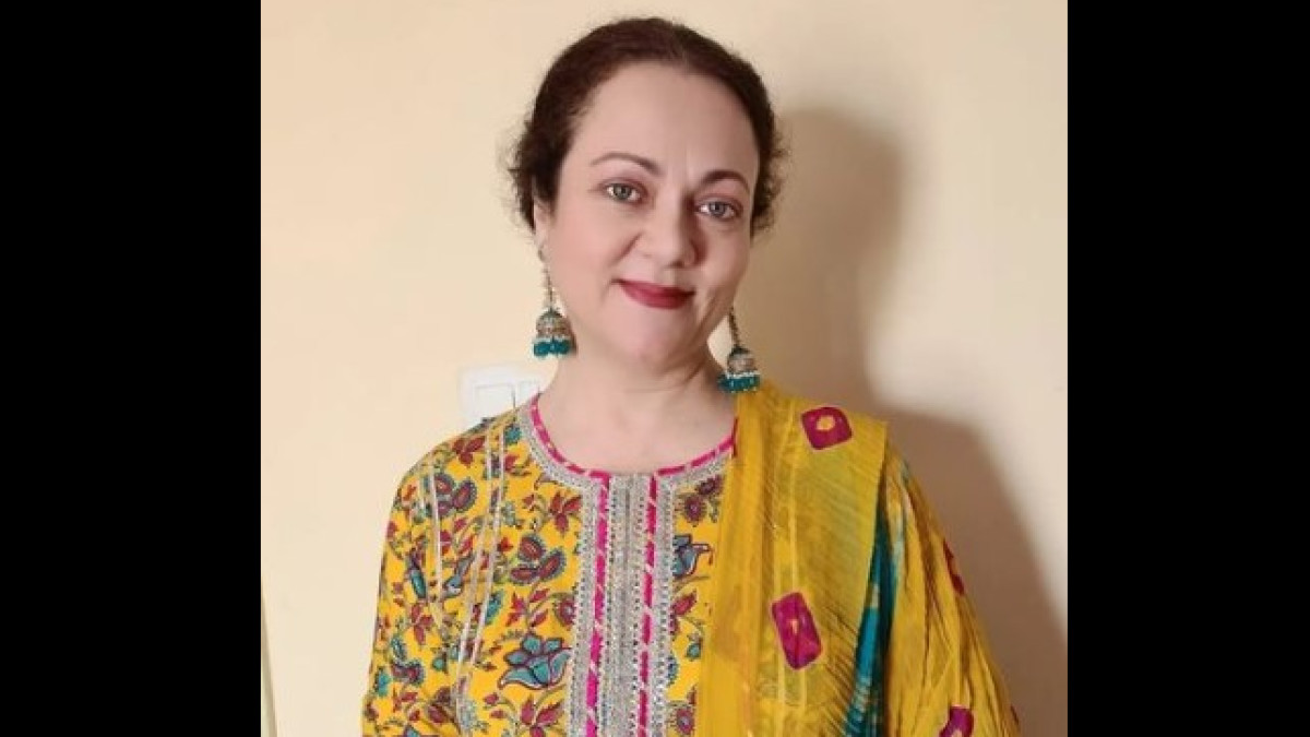 Mandakini Makes A Comeback With Music Video, Poster Goes Viral