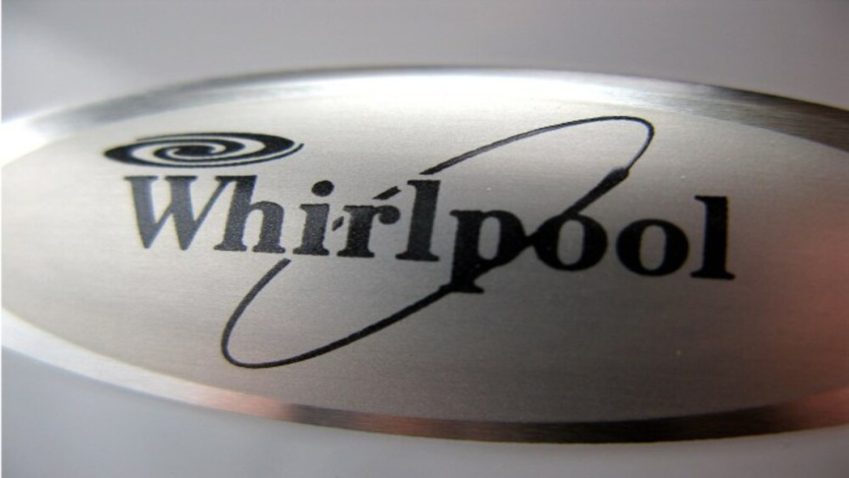 значок машины whirlpool. наклейки вирпул. вирпул бренды. знак в машину. Whirlpool логотип.